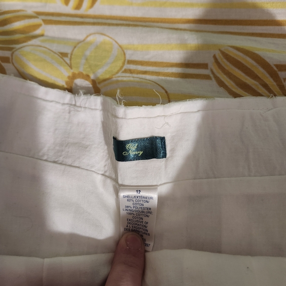 NWT Old Navy White A-Line Skirt with Blue Accents - Picture 6 of 9